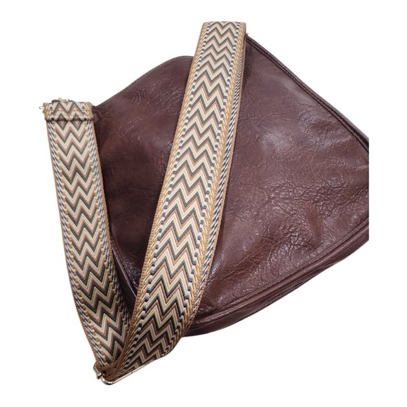 ah• dorned Wallet Median - Picture 1 of 6